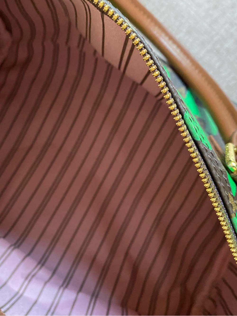SHOULDER BAG - Picture 12 of 14